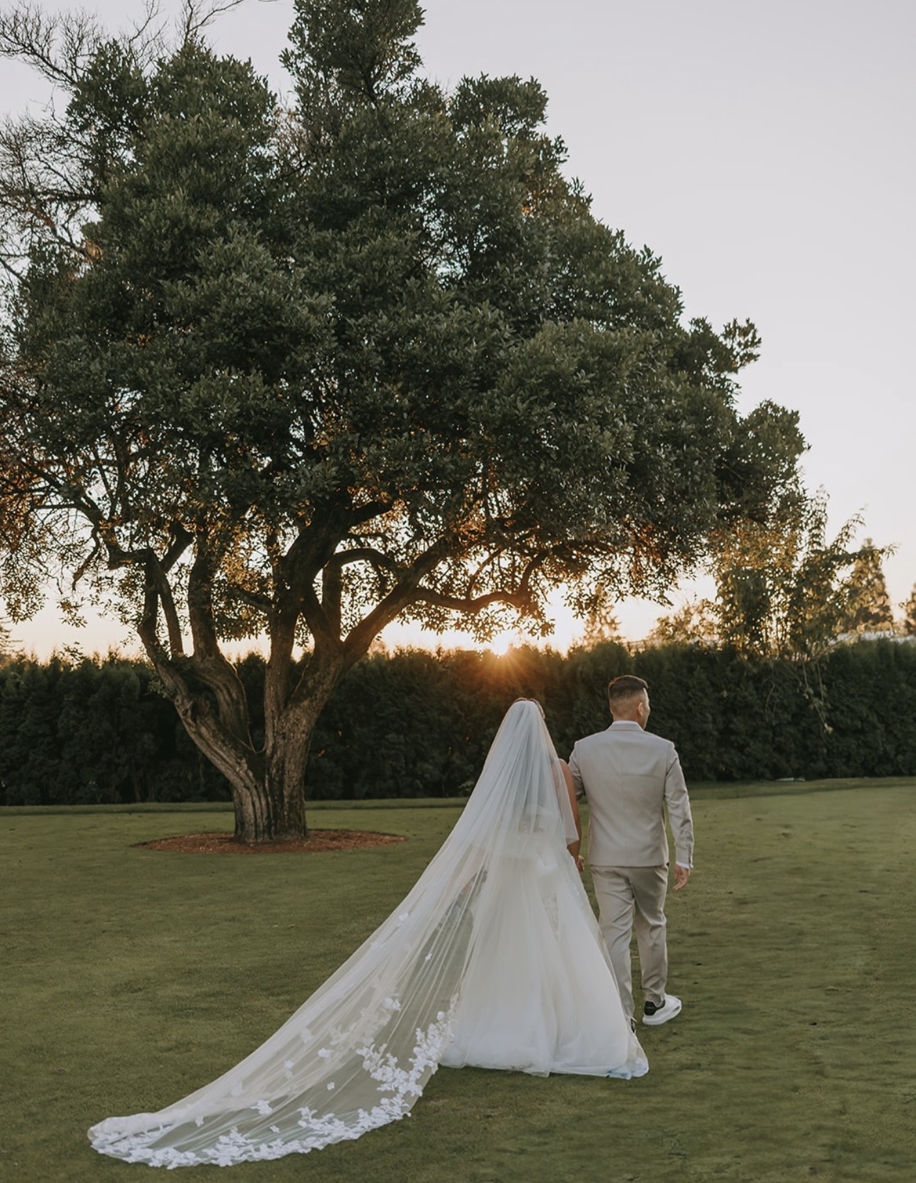 March_2026_Wedding_Bride_and_Groom_on_9_Tee_!